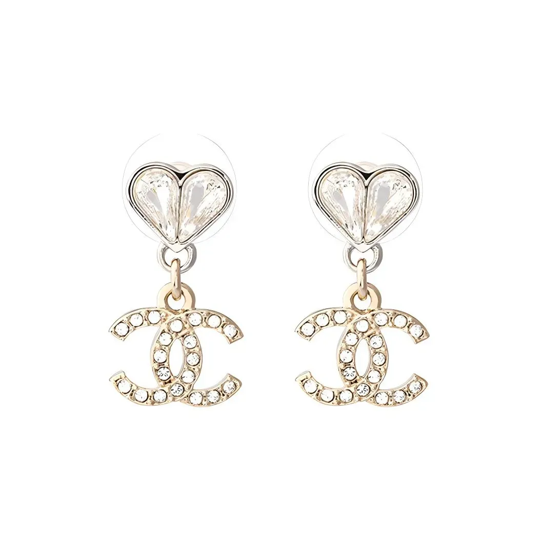 魅力的なデザイン CHANEL ハートダブルCピアス（ゴールド/シルバー）偽造品 レプリカ N級品
